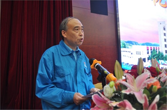 皖南電機(jī)黨委書記管兵 做主題報(bào)告 皖南電機(jī)黨委書記管兵 做主題報(bào)告